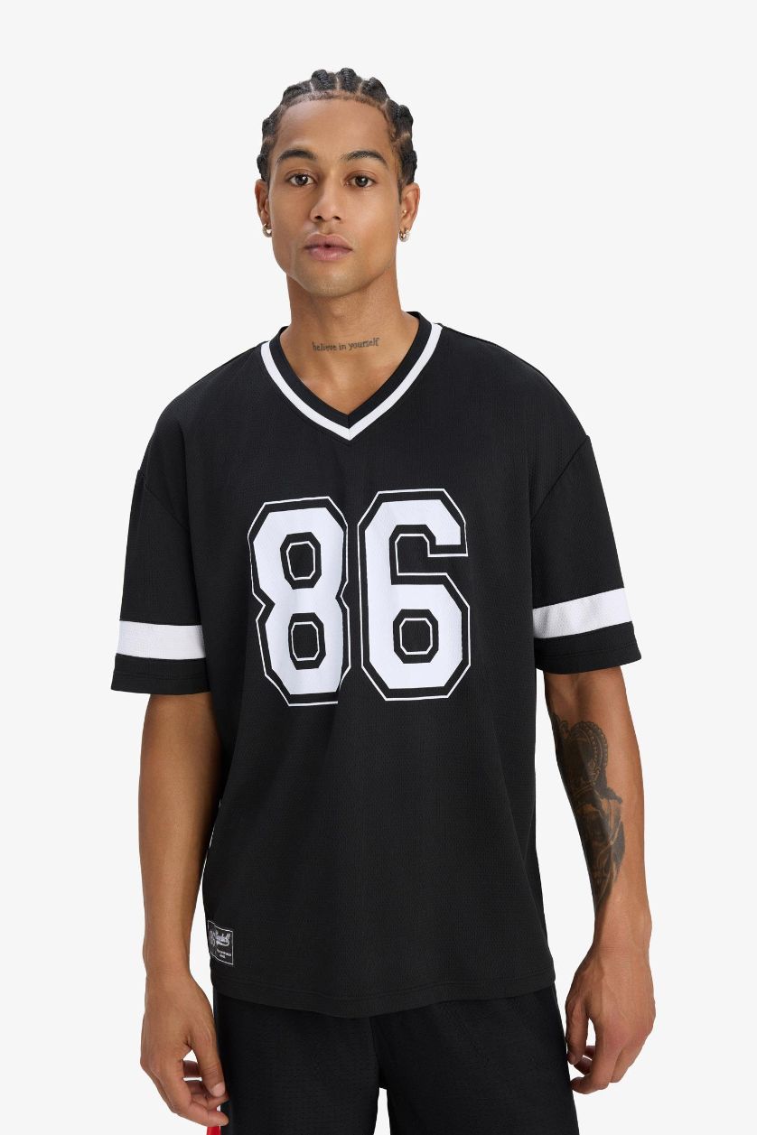 Erkek Siyah Hızlı Kuruyan Oversize Geniş Kalıp V Yaka Baskılı Sporcu Kısa Kollu Tişört