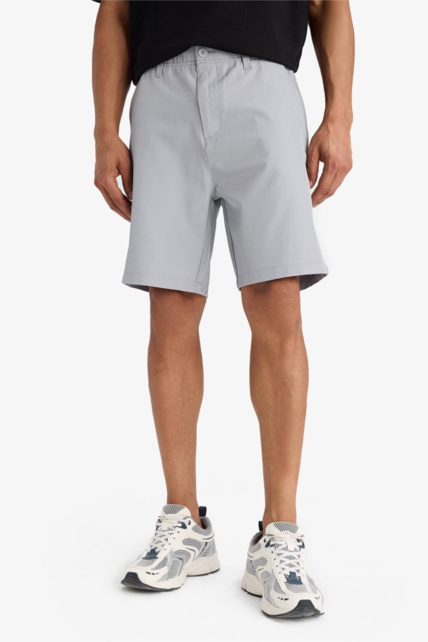 Erkek Açık Gri Standart Fıt Sporcu Kısa Paça Dokuma Şort