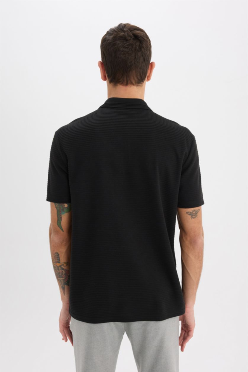 Erkek Siyah Regular Fit Polo Yaka Yarım Fermuarlı Kısa Kollu Siyah Tişört