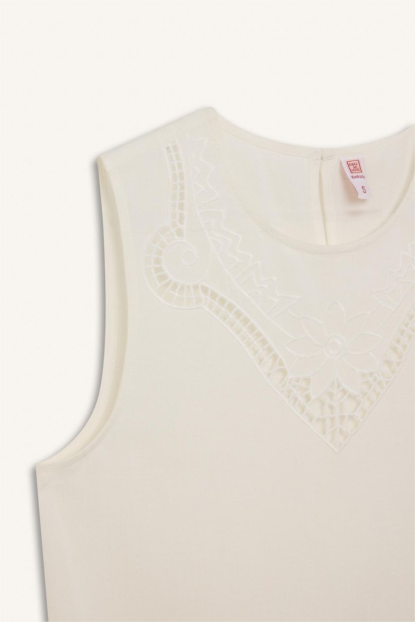 Kadın Kırık Beyaz Regular Fit Pamuklu Kolsuz Üst