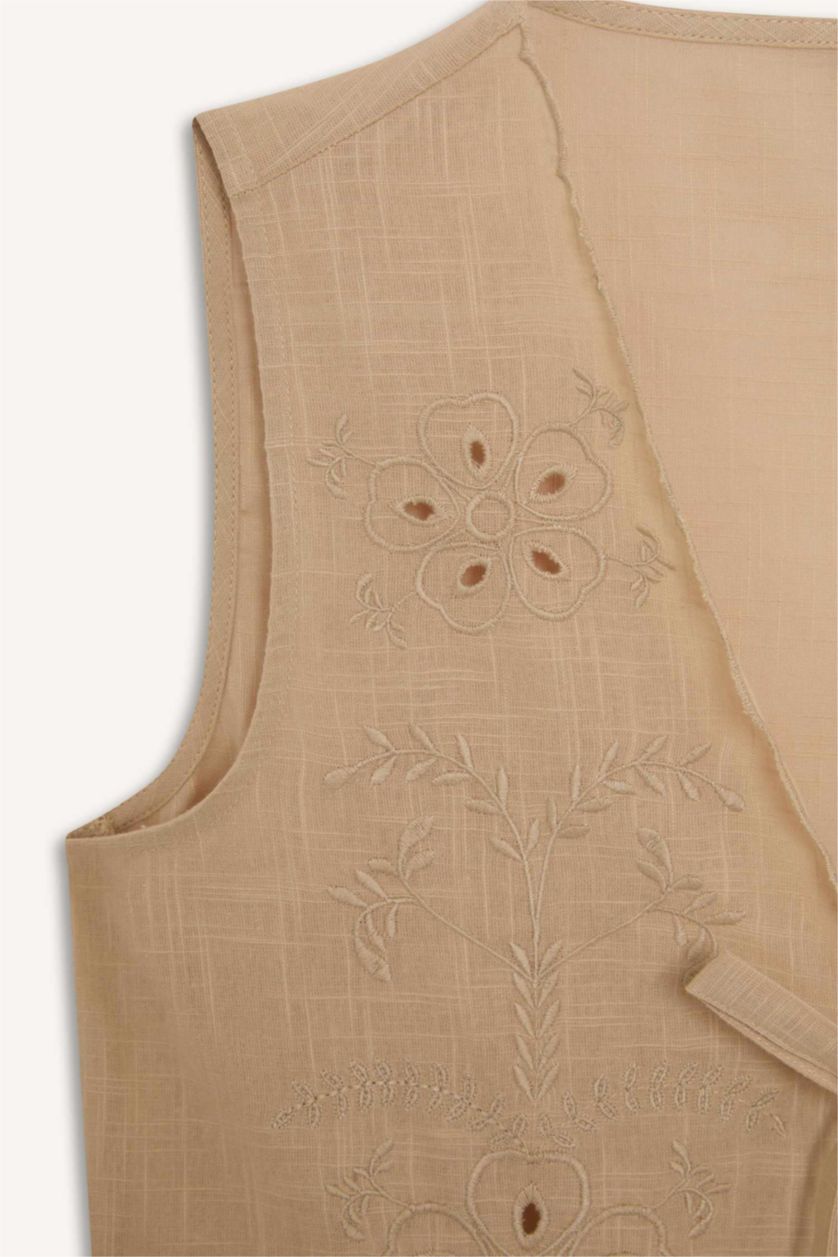 Kadın Bej Regular Fit Brode Önden Bağlamalı Plaj Üstü-Fall in Love 