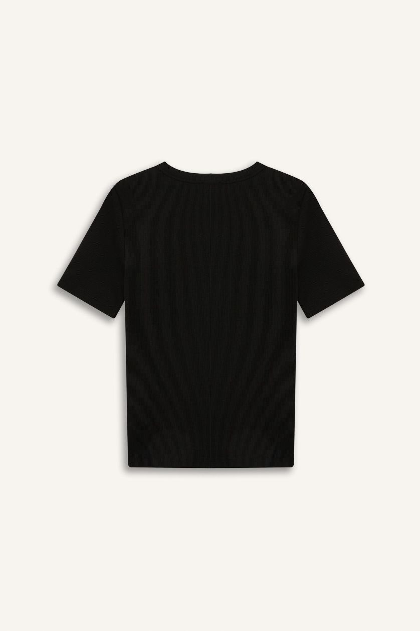 Kadın Siyah Slim Fit Dar Kesim Bisiklet Yaka Basic Düz Fitilli Kaşkorse Kısa Kollu Tişört