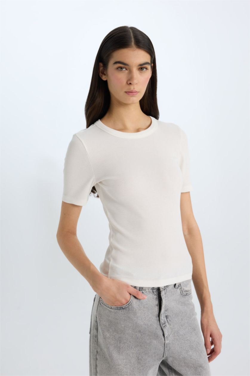 نساء بيج فاتح Slim Fit Camisole Short Sleeve T-Shirt