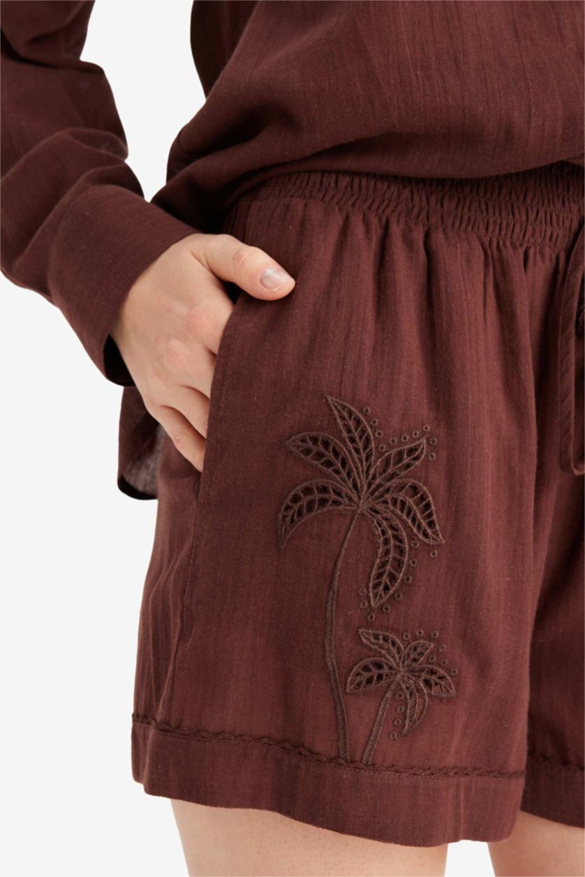 Kadın Kahve Regular Fit Müslin Plaj Şortu