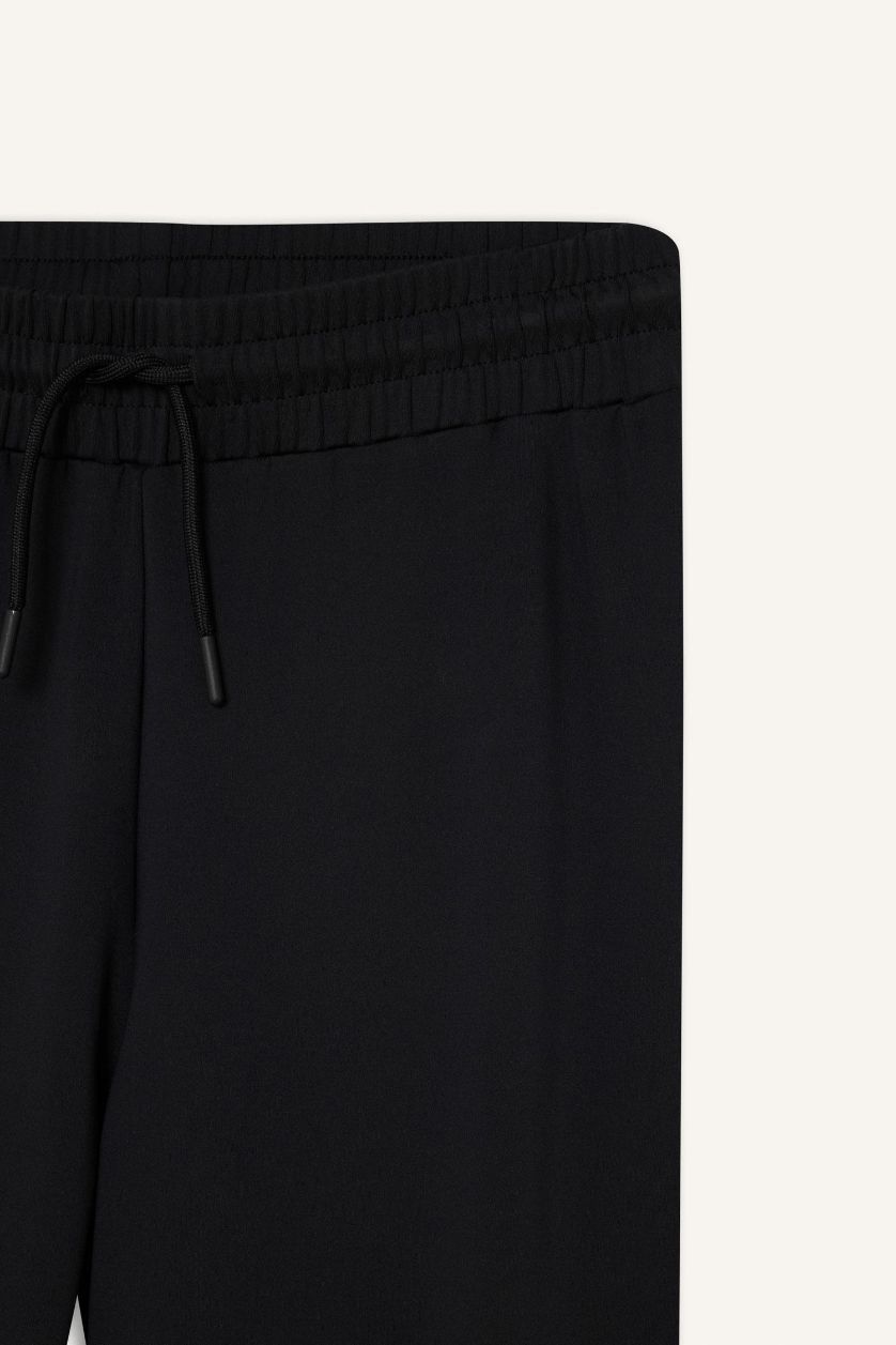 WOMAN Black DeFactoFit Standard Fit Jogger Sweatpants