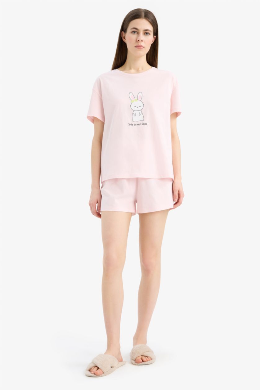 نساء زهري فاتح سيت بجامة قصة عادية تيشيرت نص كم و شورت من Fall in Love - قطعتين