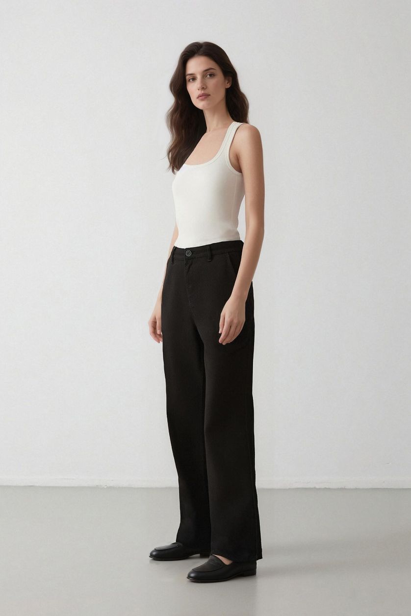 Woman Black Straight Fit Gabardine High Waist Trousers