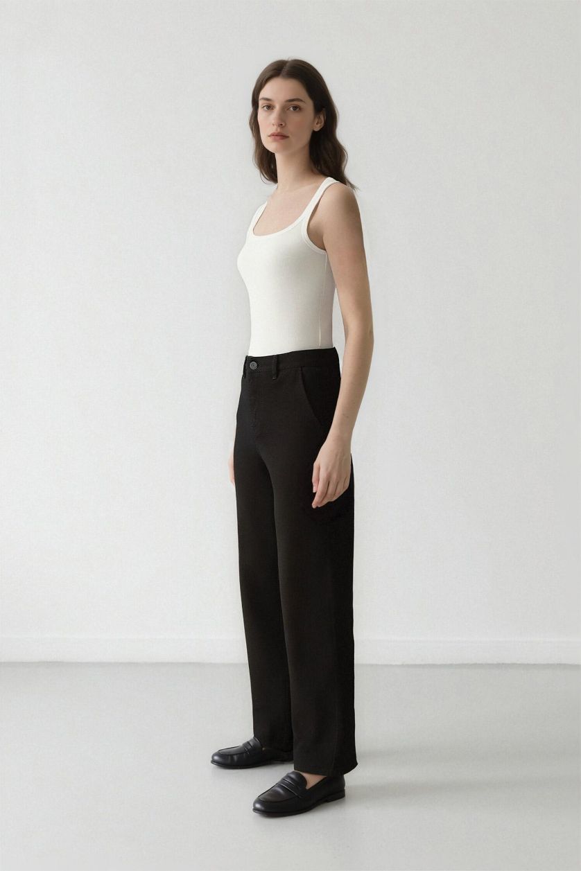 Woman Black Straight Fit Gabardine High Waist Trousers