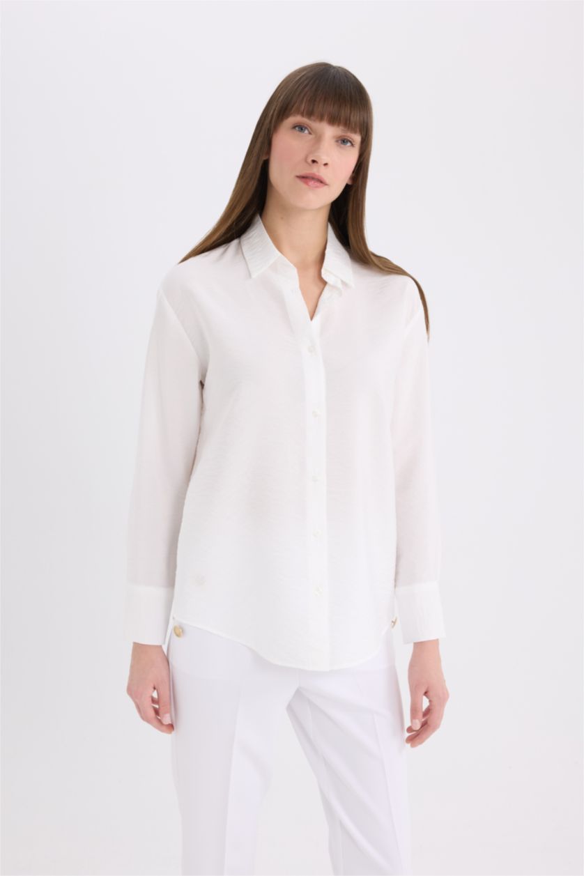 Kadın Kırık Beyaz Oversize Geniş Kalıp Basic Düz Uzun Kollu Beyaz Gömlek