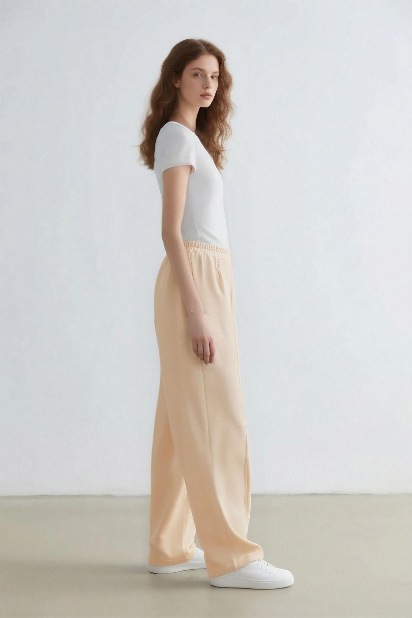 نساء اللون الحجري بنطرون سادة قصة عادية ورجل عادي