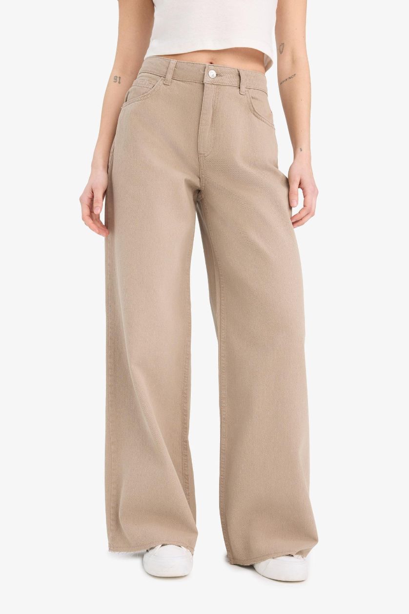 WOMAN Beige Wide Leg Normal Waist Standard Length Gabardine Trousers