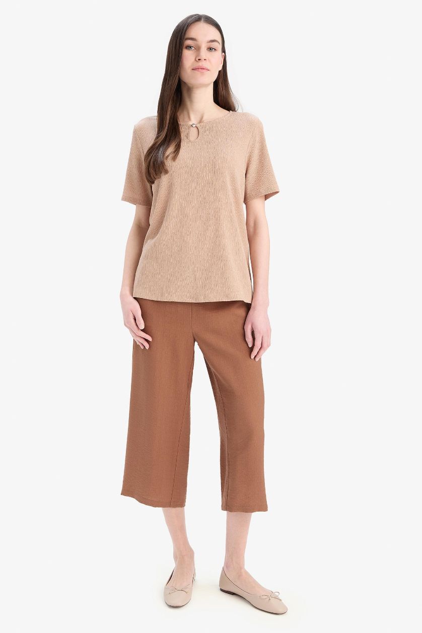 WOMAN Light Brown Crop Fit Capri Pants