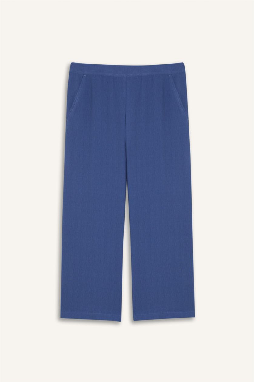 WOMAN Indigo Crop Fit Capri Pants