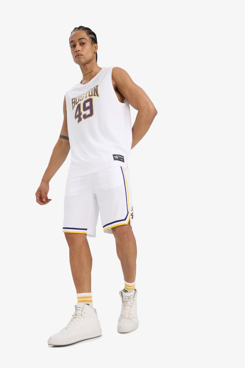 Man White Standard Fit Printed Elastic Band Shorts