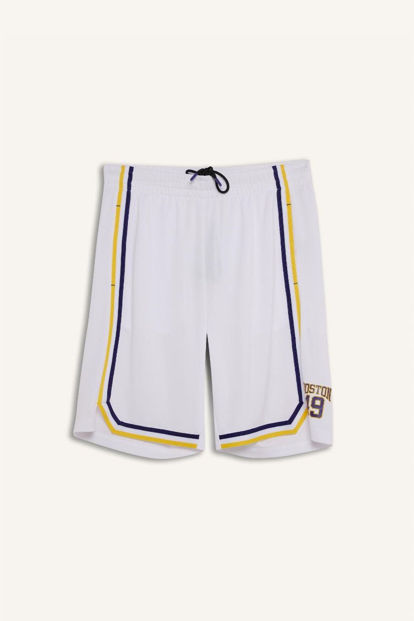 Man White Standard Fit Printed Elastic Band Shorts