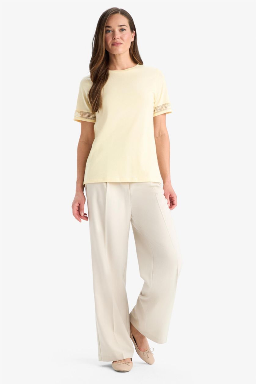 FEMME Jaune T-shirt col rond en jersey à manches courtes Coupe régulière