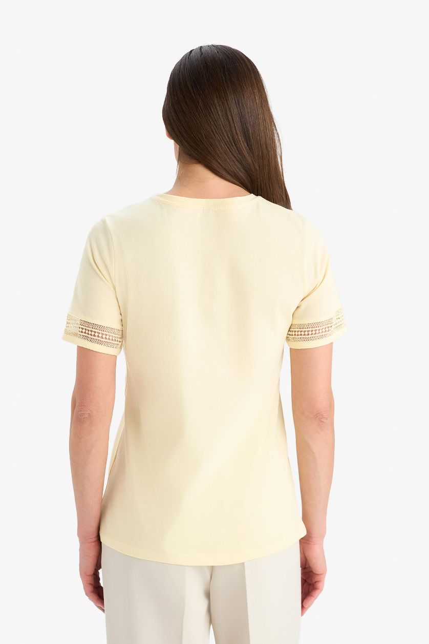 FEMME Jaune T-shirt col rond en jersey à manches courtes Coupe régulière
