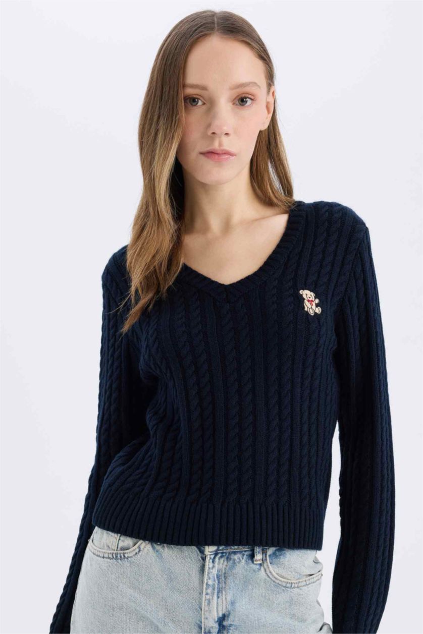 نساء كحلي بلوفر تريكو سليم فيت برقبة مستديرة