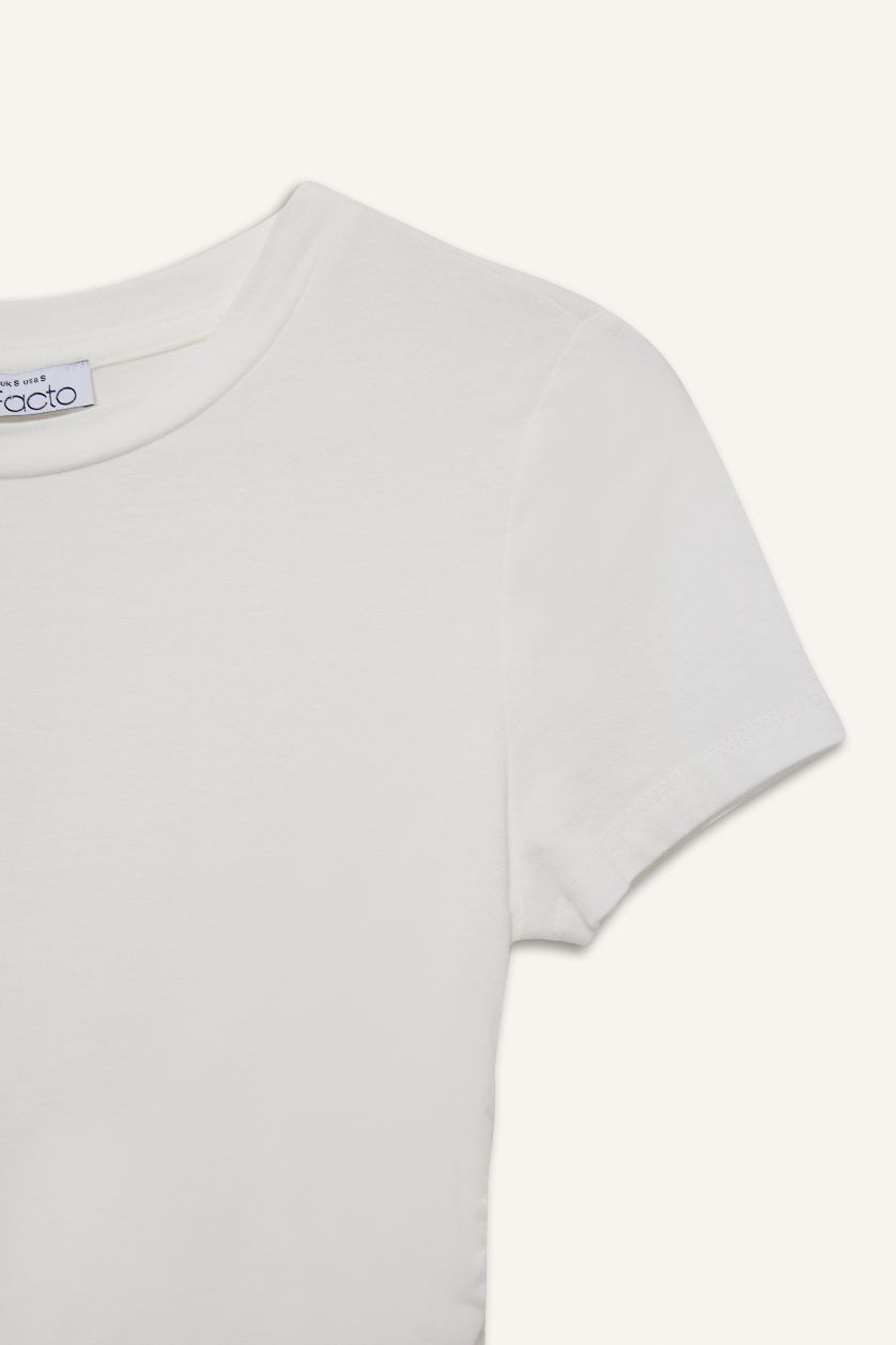 Kadın Kırık Beyaz Fitted Bisiklet Yaka Basic Düz Modal Kısa Kollu Beyaz Tişört