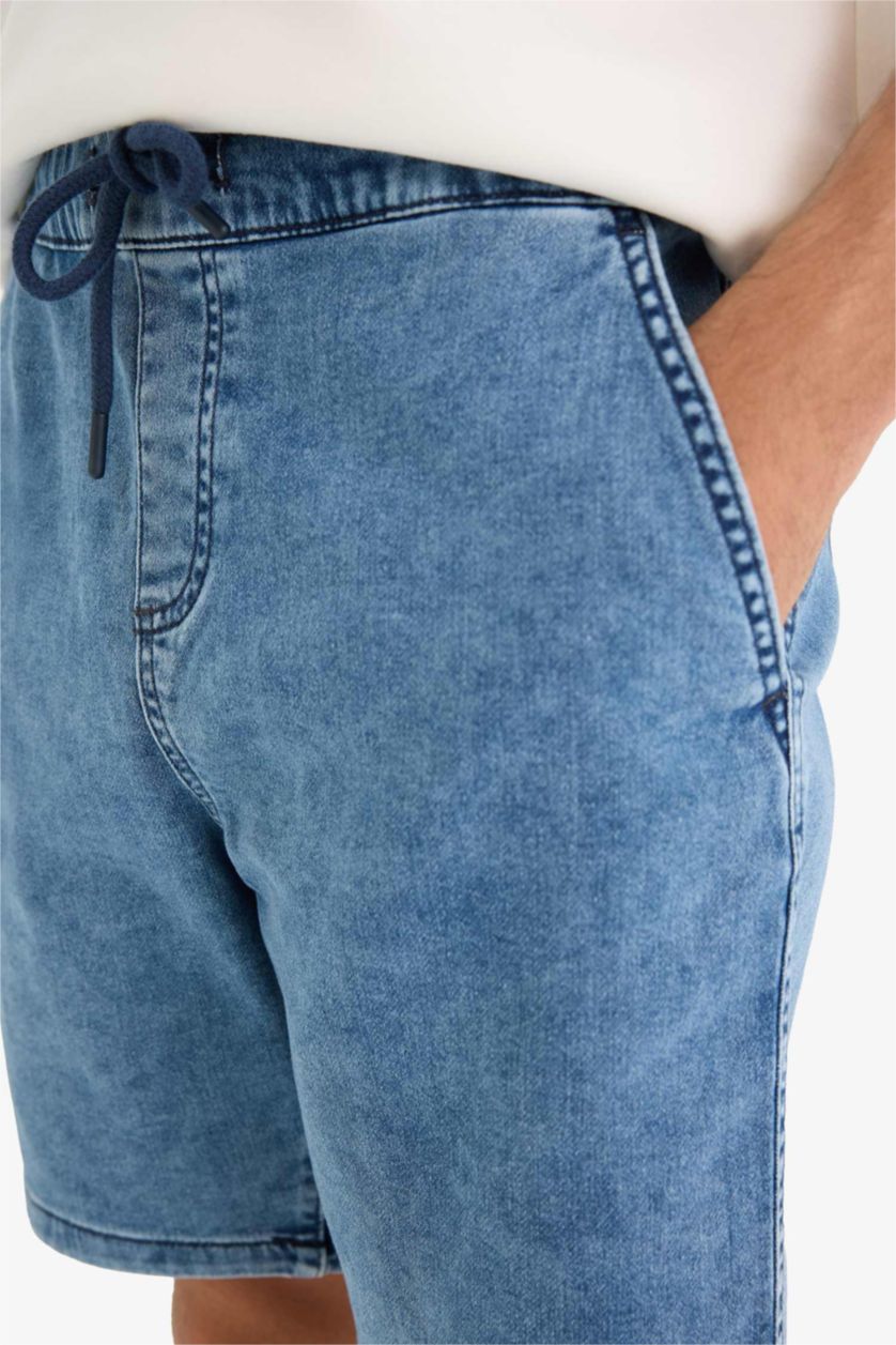 Man Blue Regular Fit Elastic Waist Relaxed Fit Denim Shorts