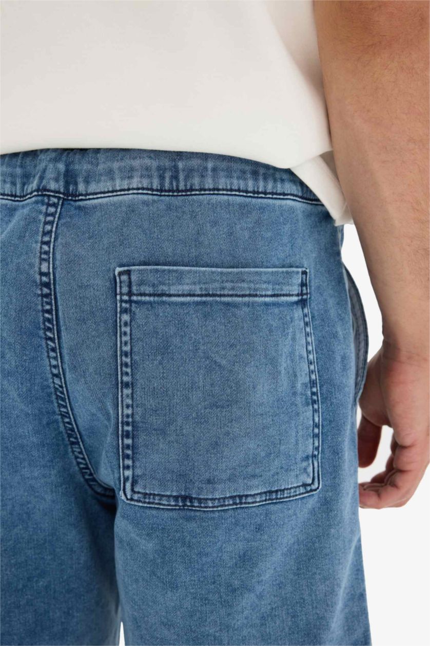 Man Blue Regular Fit Elastic Waist Relaxed Fit Denim Shorts