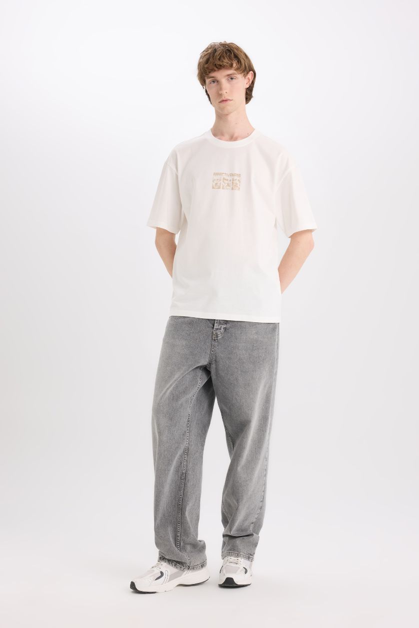 Erkek Ekru %100 Pamuk Boxy Fit Bisiklet Yaka Sırt Baskılı Kısa Kollu Tişört