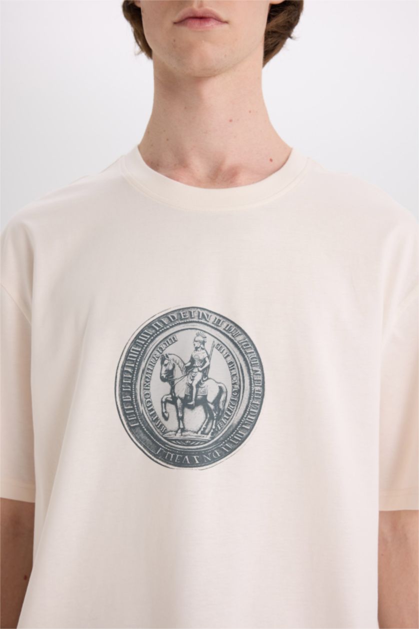 Man Ecru Cotton Boxy Fit Crew Neck Printed T-Shirt