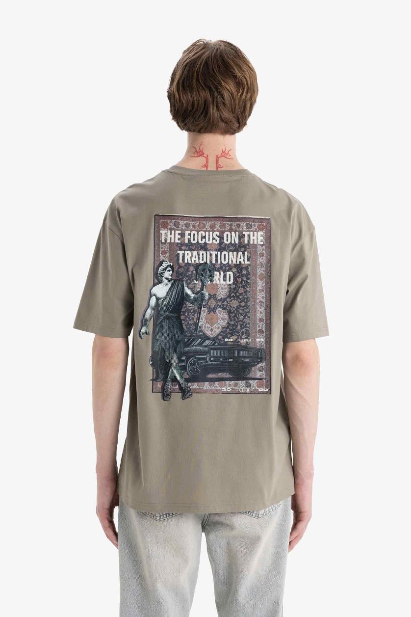 Erkek Açık Haki %100 Pamuk Boxy Fit Sırt Baskılı Tişört