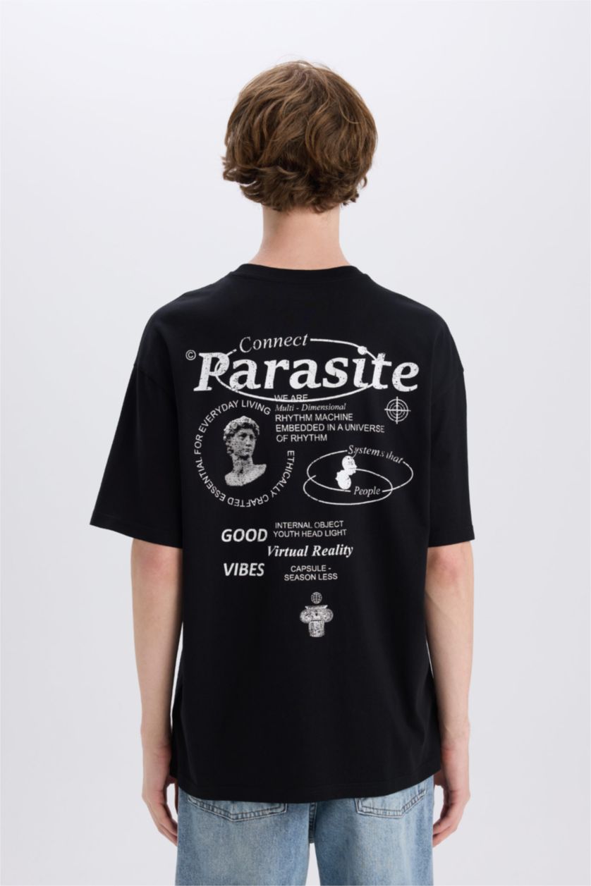 Erkek Siyah %100 Pamuk Boxy Fit Bisiklet Yaka Sırt Baskılı Kısa Kollu Tişört