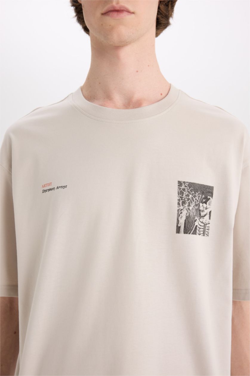 Erkek Taş %100 Pamuk Boxy Fit Bisiklet Yaka Sırt Baskılı Kısa Kollu Tişört