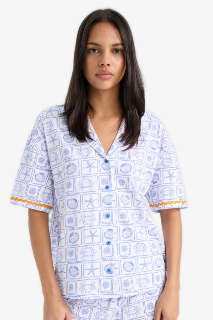 Kadın Ekru Pijama Takımı Regular Fit Desenli Kısa Kollu Üst Şort-Fall in Love