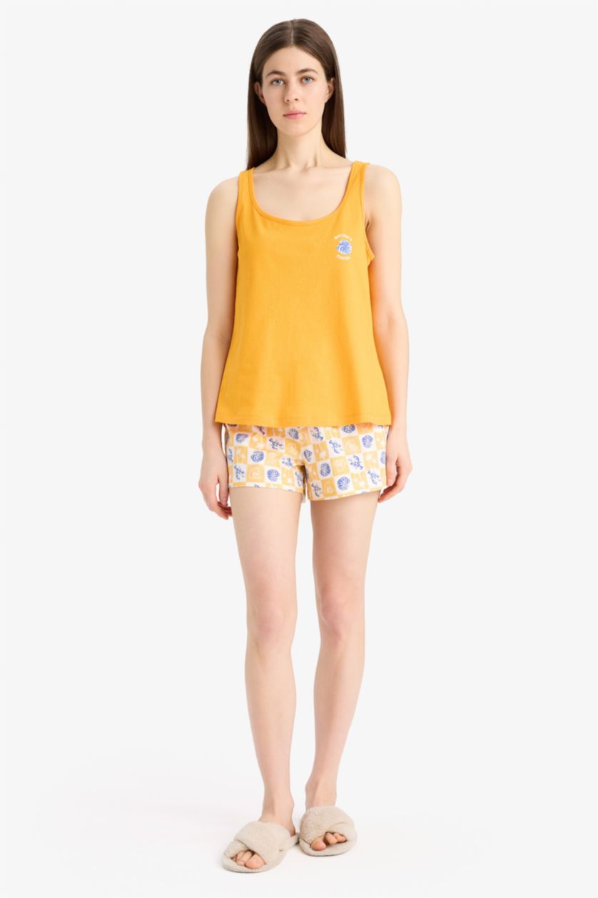 نساء برتقالي سيت بجامة قصة عادية تيشيرت كت و شورت من Fall in Love - قطعتين