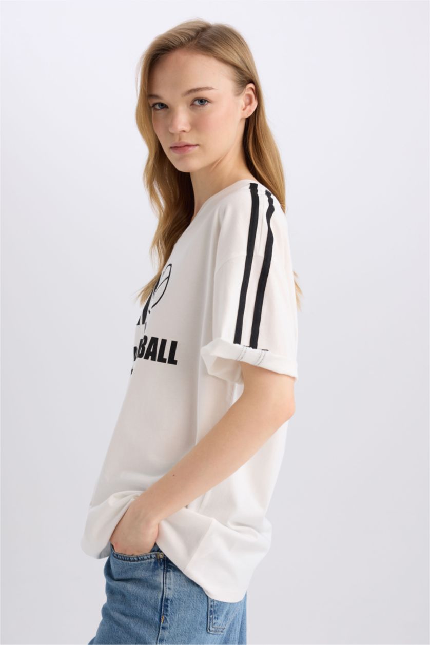 Kadın Kırık Beyaz %100 Pamuk Oversıze Baskılı Tişört