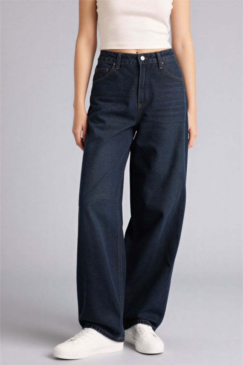 Woman Black Baggy Fit Denim Trousers