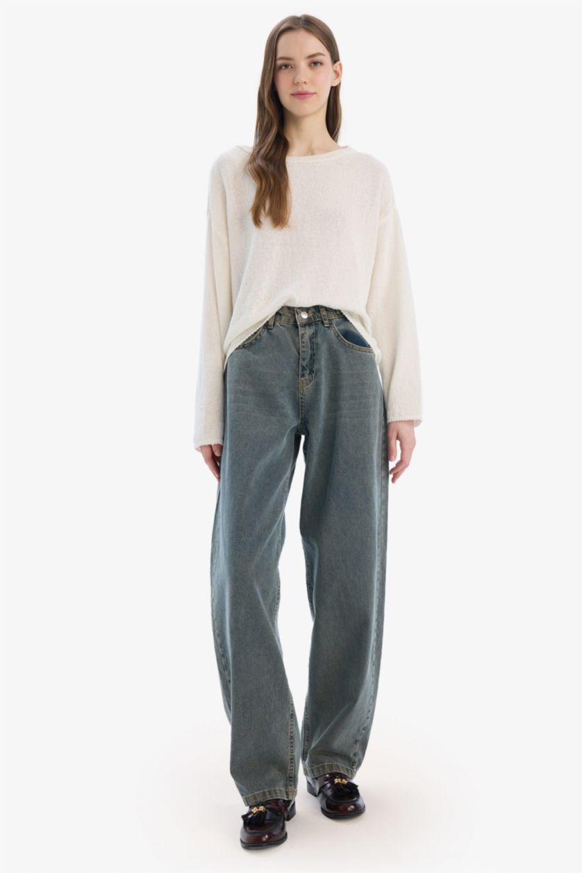 Kadın Ekru Regular Fit Kayık Yaka Basic Düz Triko Kazak