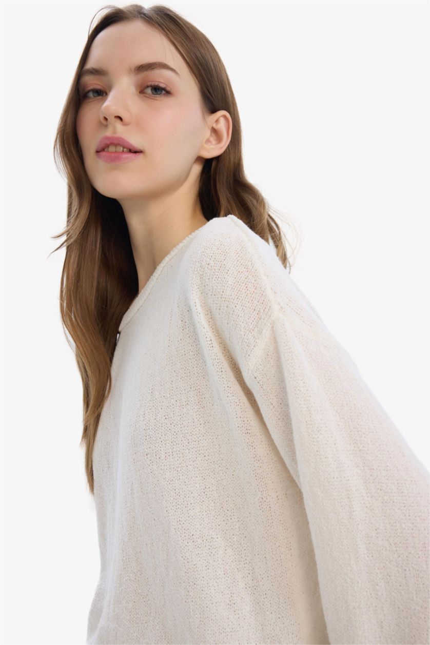 Kadın Ekru Regular Fit Kayık Yaka Basic Düz Triko Kazak