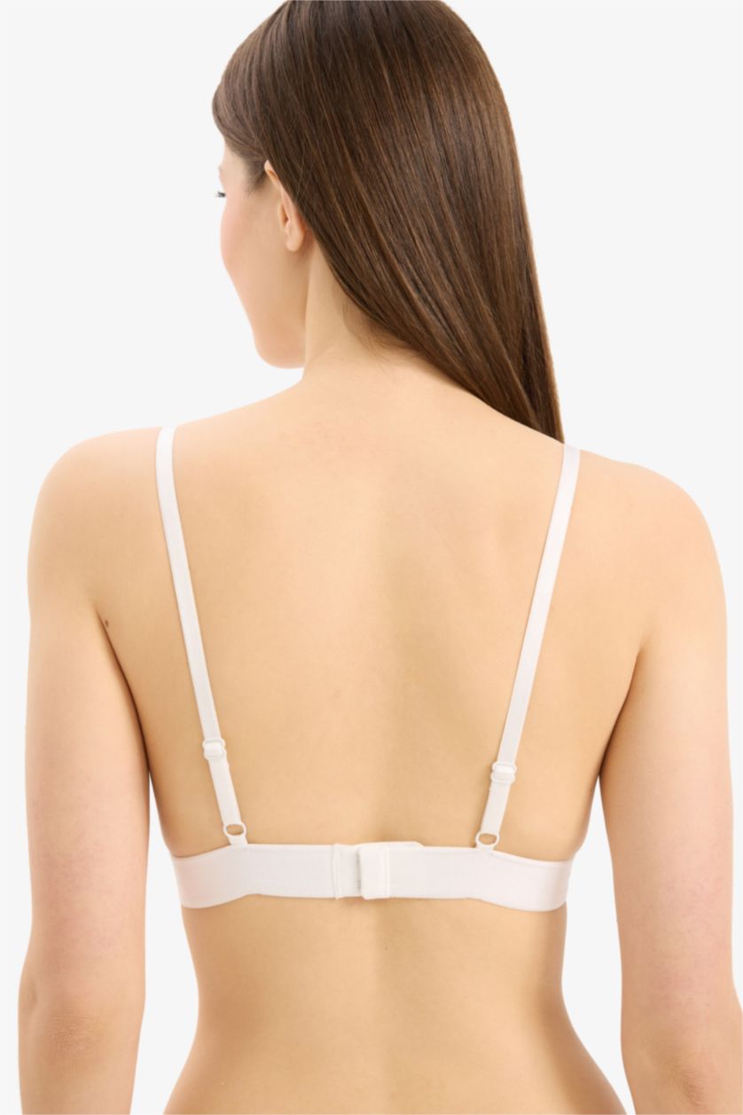 WOMAN White بالدانتيل