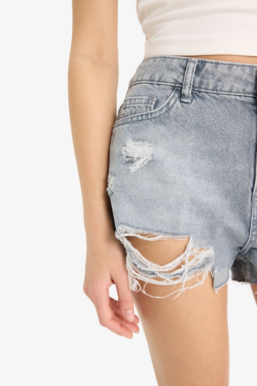 نساء رمادي شورت جينز بحافة ممزقة وخصر عالي