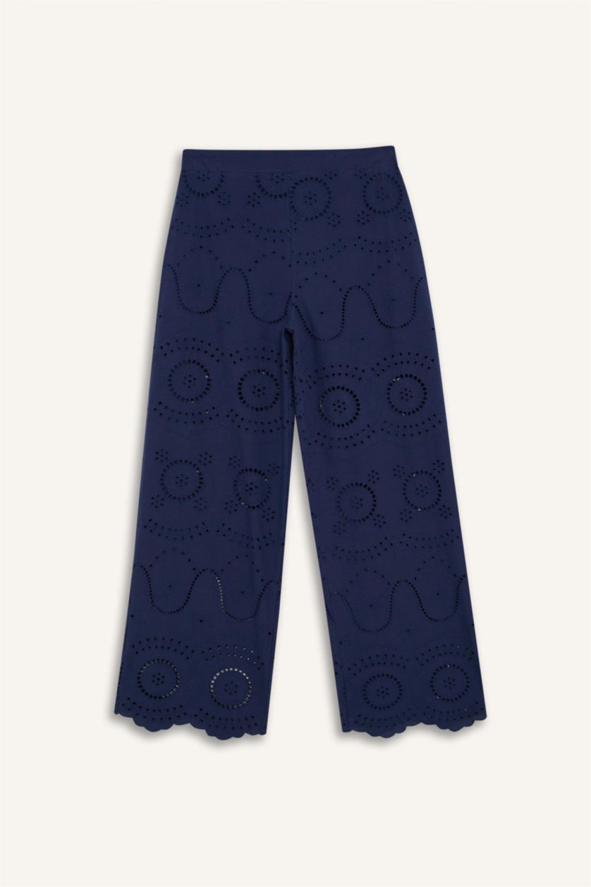 Kadın Lacivert Regular Fit Brode Plaj Pantolonu