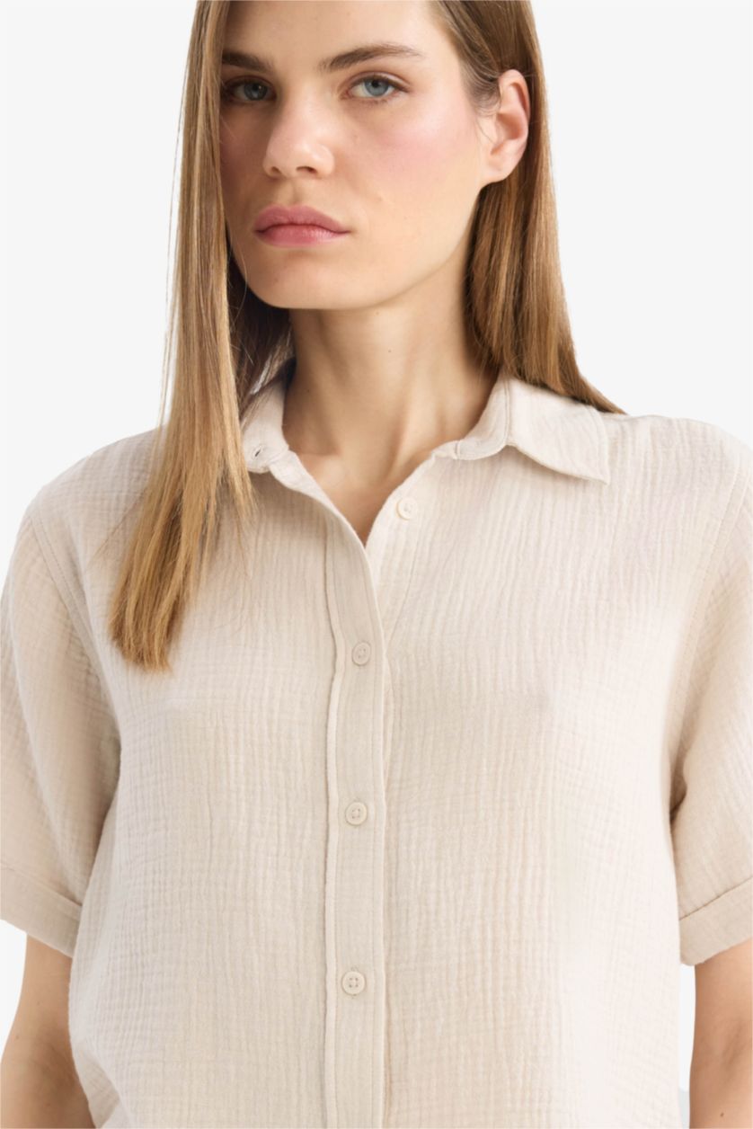 FEMME Beige Chemise en mousseline à manches courtes Coupe régulière