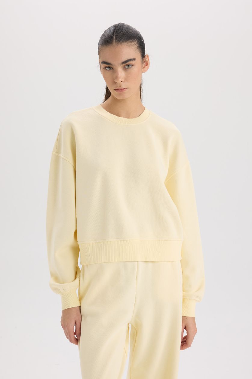 FEMME Jaune Clair Sweatshirt Basique à col rond et Coupe Boxy