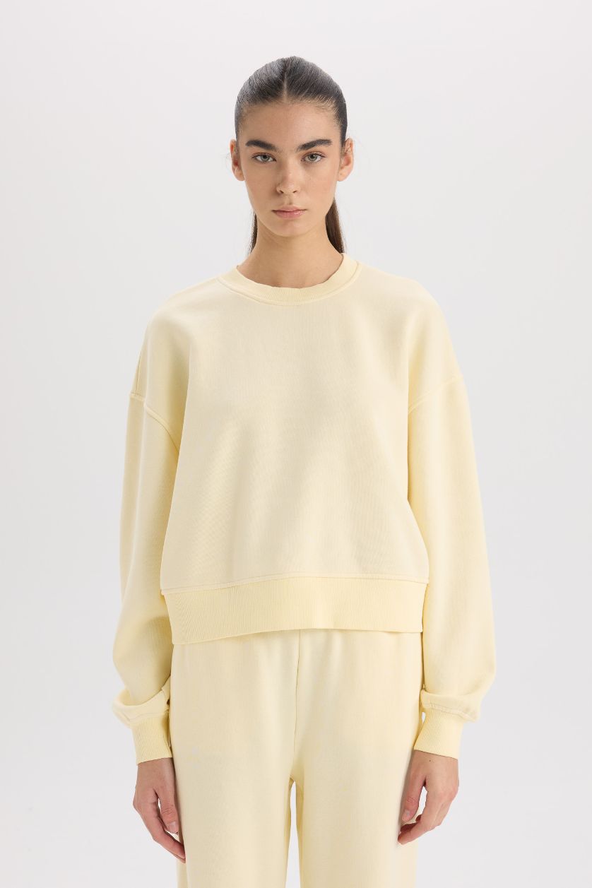 FEMME Jaune Clair Sweatshirt Basique à col rond et Coupe Boxy