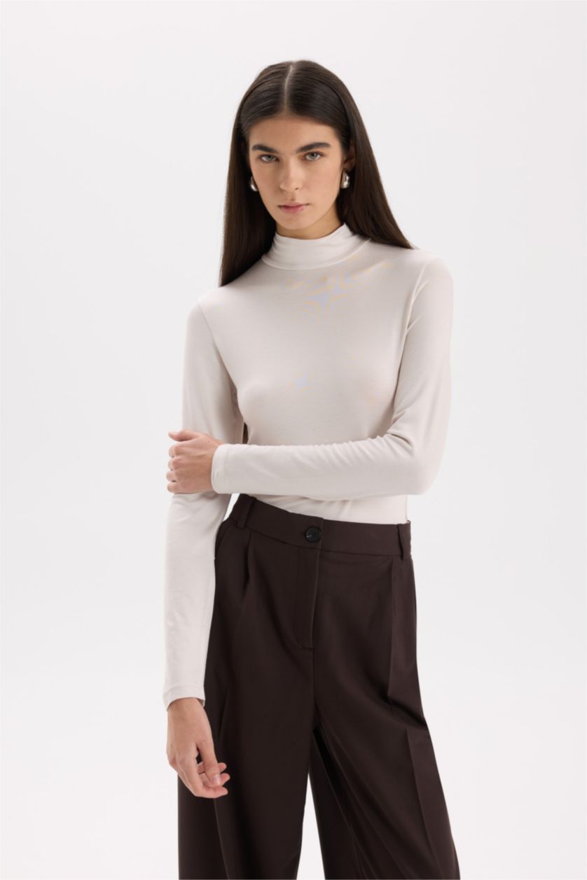 WOMAN Stone Slim Fit Turtleneck Basic T-Shirt