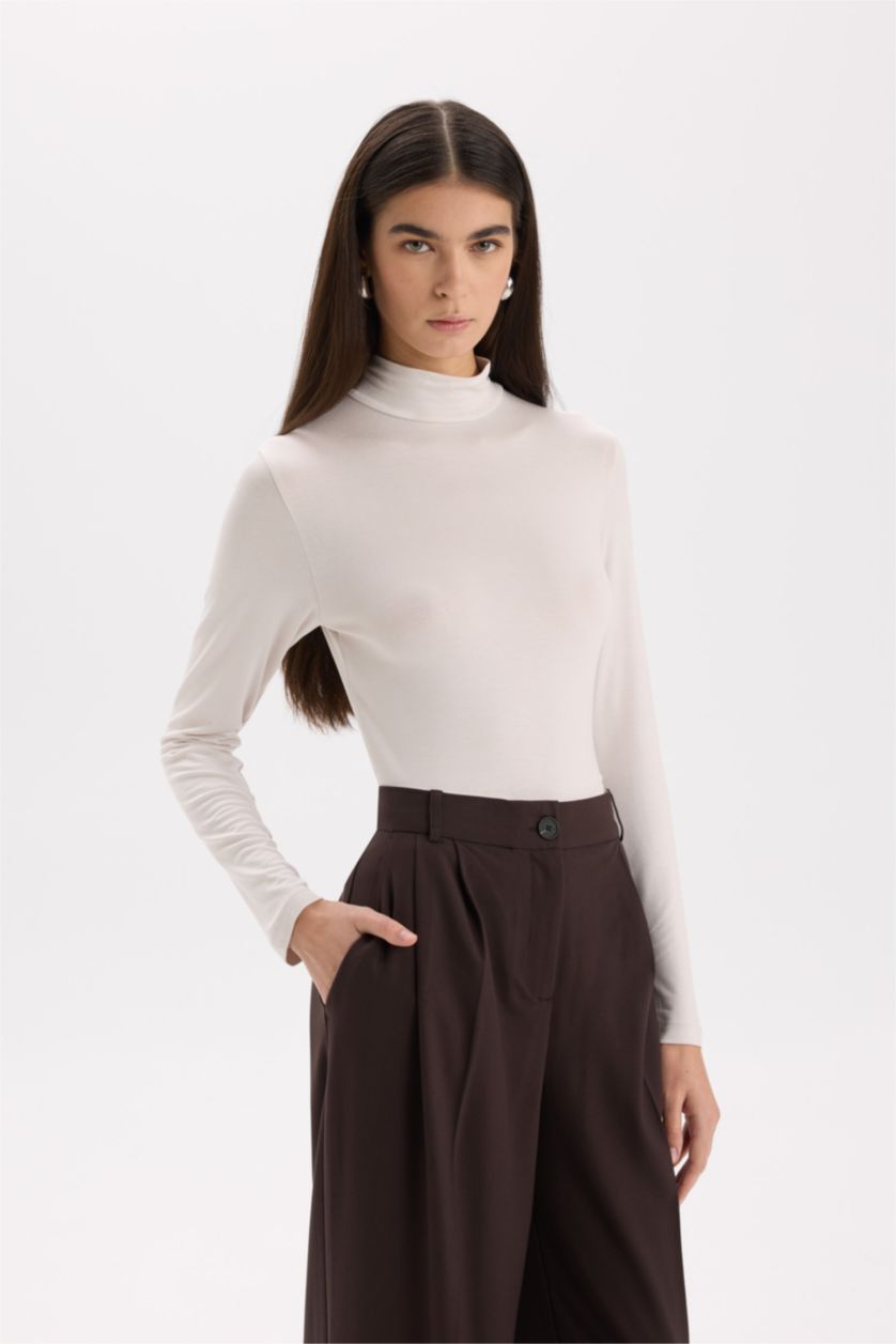 WOMAN Stone Slim Fit Turtleneck Basic T-Shirt