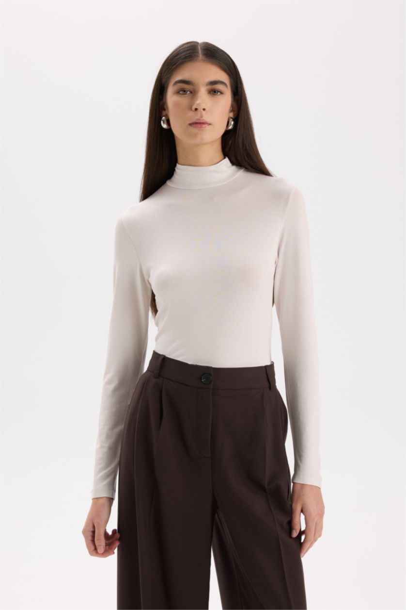 WOMAN Stone Slim Fit Turtleneck Basic T-Shirt