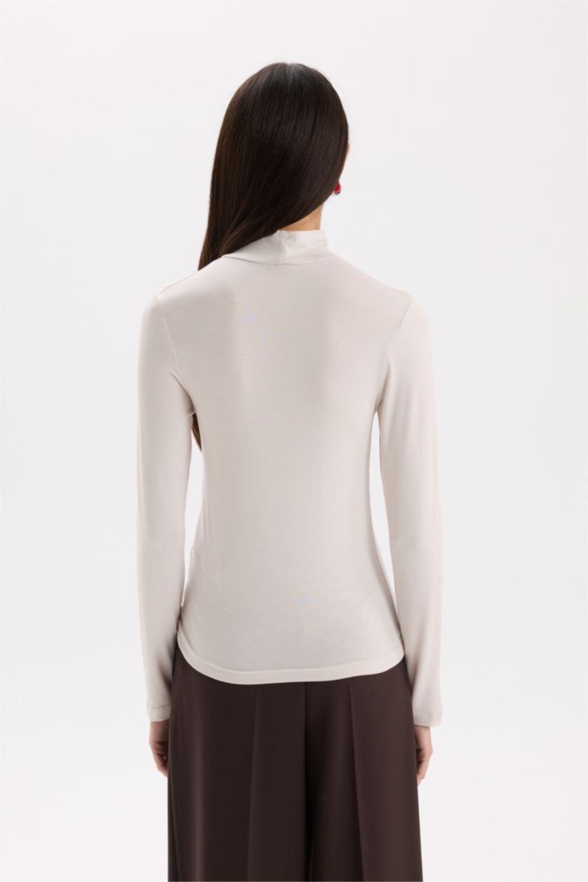 WOMAN Stone Slim Fit Turtleneck Basic T-Shirt