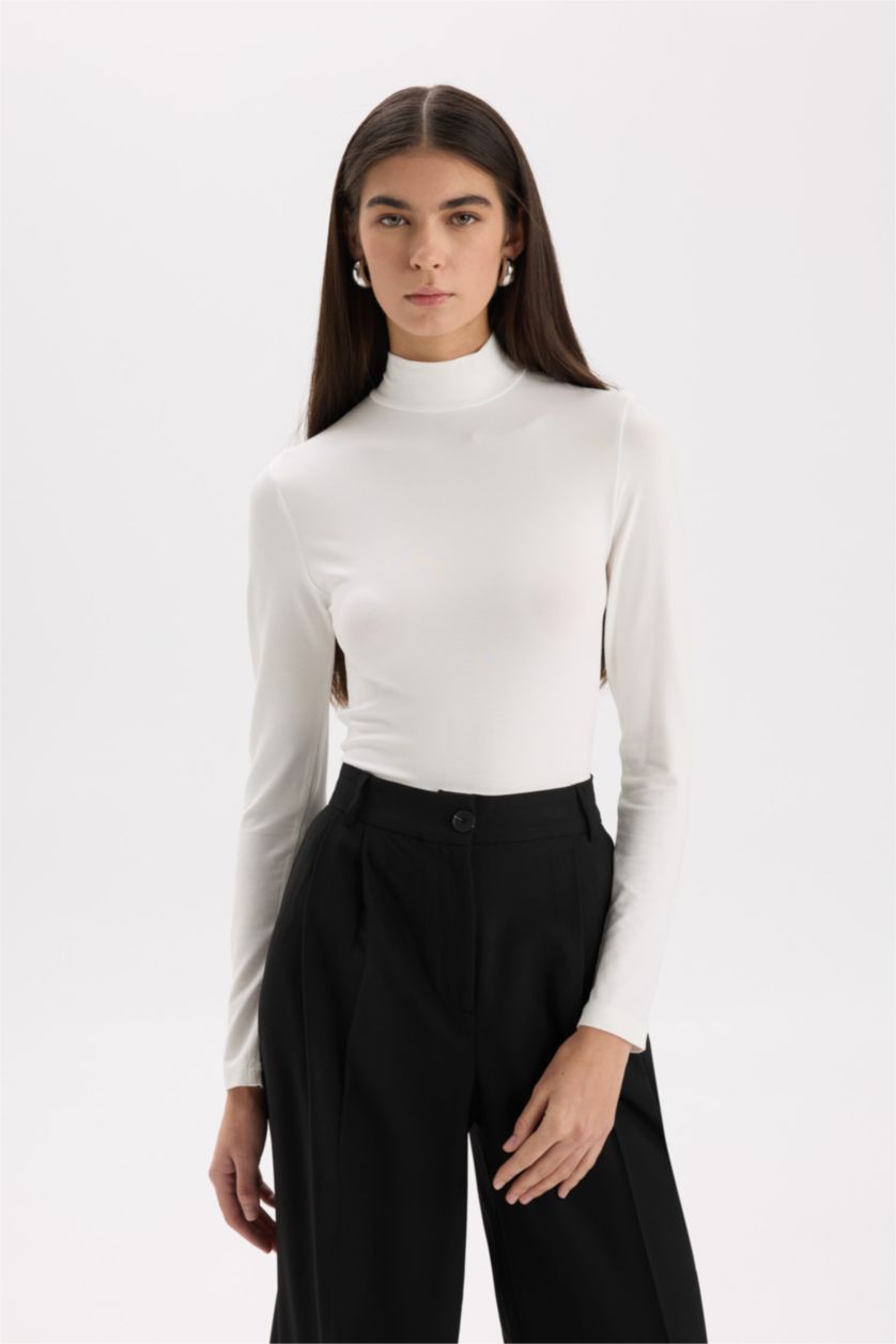WOMAN Ecru Slim Fit Long Sleeve T-Shirt