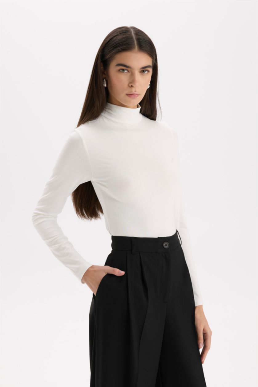 WOMAN Ecru Slim Fit Long Sleeve T-Shirt