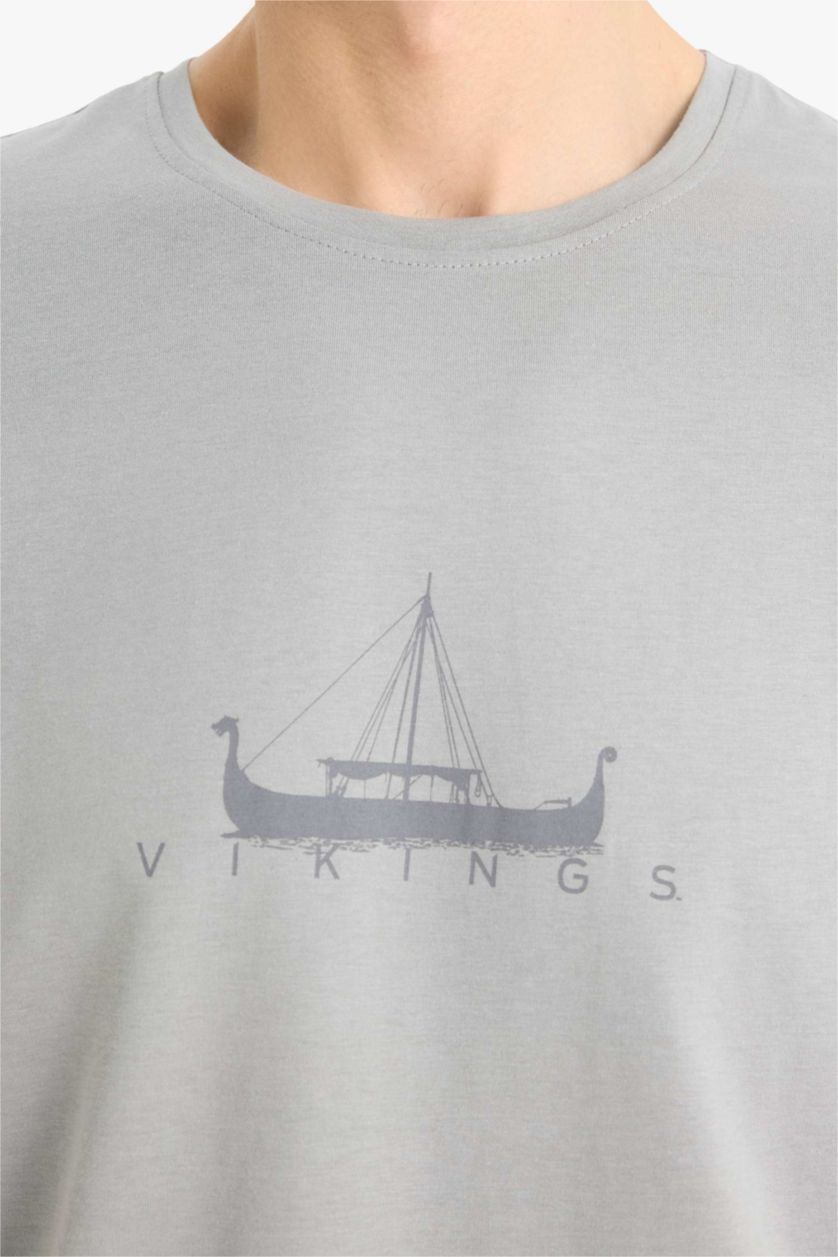 Erkek Gri %100 Pamuk Vikings Regular Fit Bisiklet Yaka Kısa Kollu Tişört