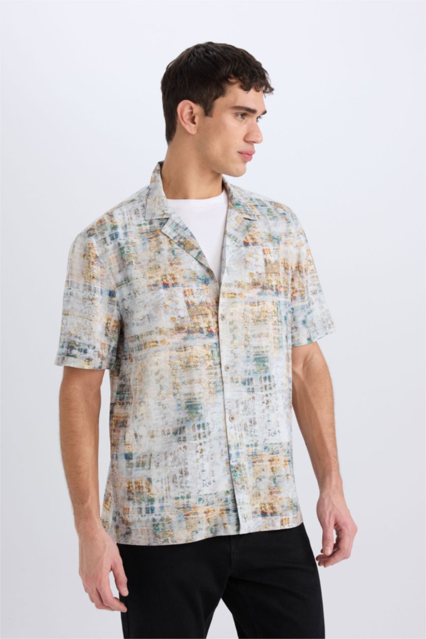 Man Light Khaki Regular Fit Apache Neck Printed Short Sleeve Shirt